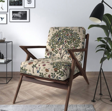 Load image into Gallery viewer, KELMSCOTT TREE MORRIS & CO EXCLUSIVE DESIGN (5 YARDS LEFT)