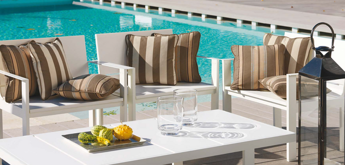 Traditional Outdoor Upholstery Fabrics